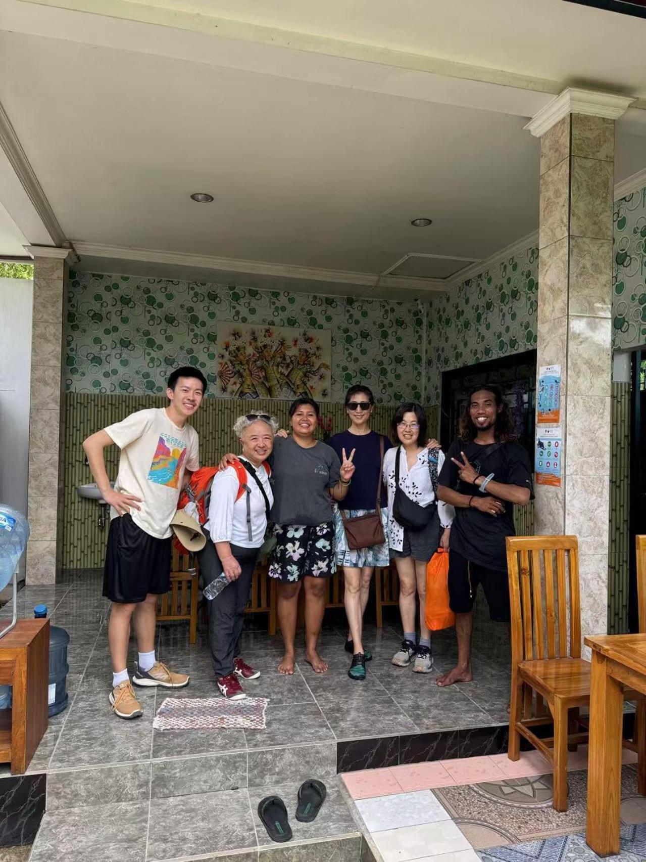 Citiz House & Hostel Toyapakeh エクステリア 写真